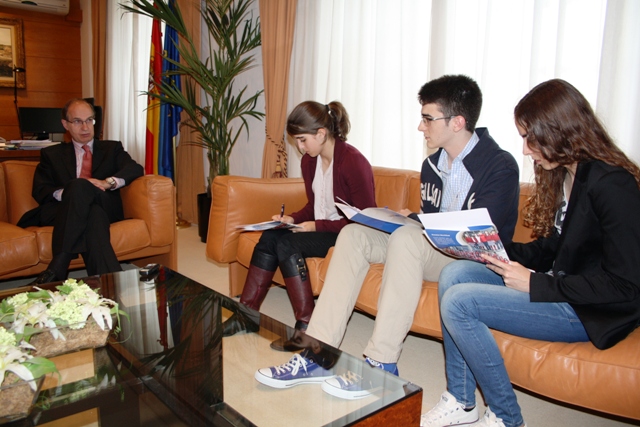 Entervista Presidente Parlamento Cantabria