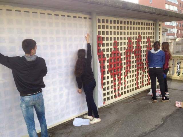 4ºESO mejora imagen baños colegio