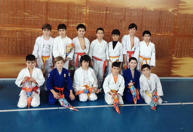 Juegos de competición benjamín