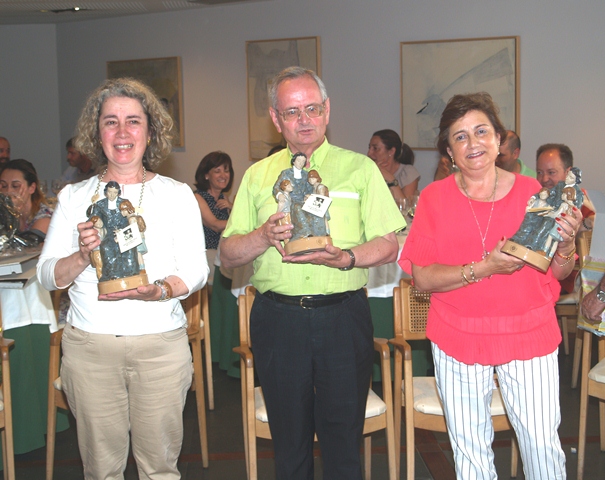 Maestros con corazon de tiza y alma de patio