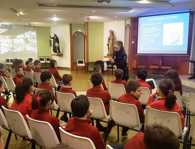 Charla Policia Nacional Primaria