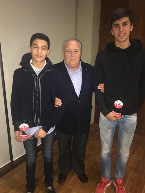Reconocimiento a judocas del colegio