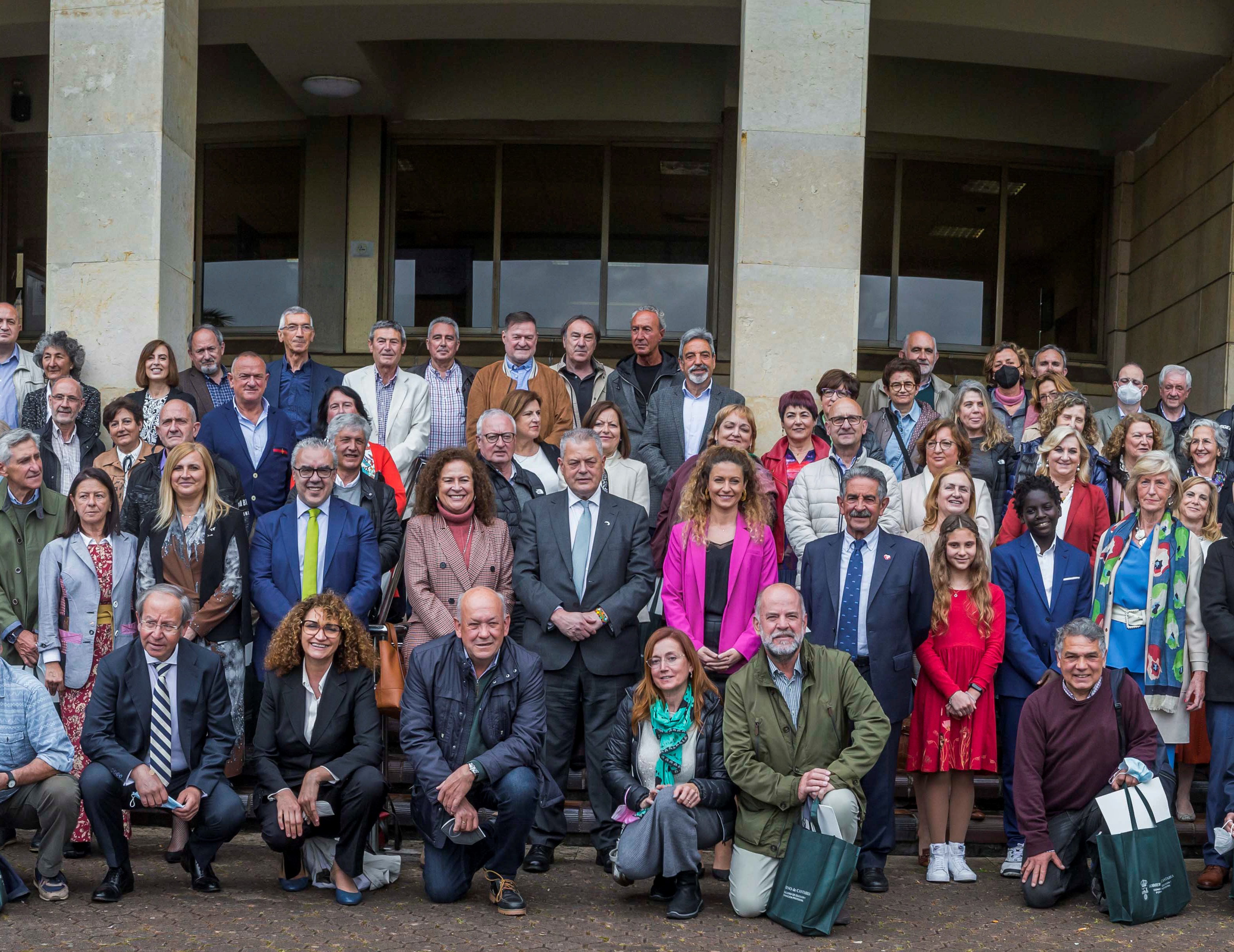 Cantabria homenaje a profesores jubilados