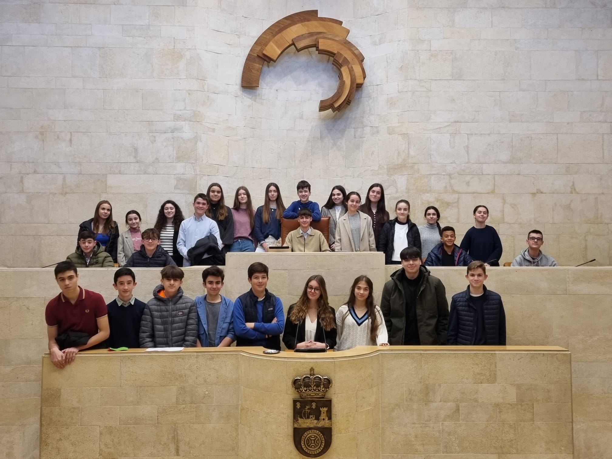 visita-al-parlamento-de-cantabria