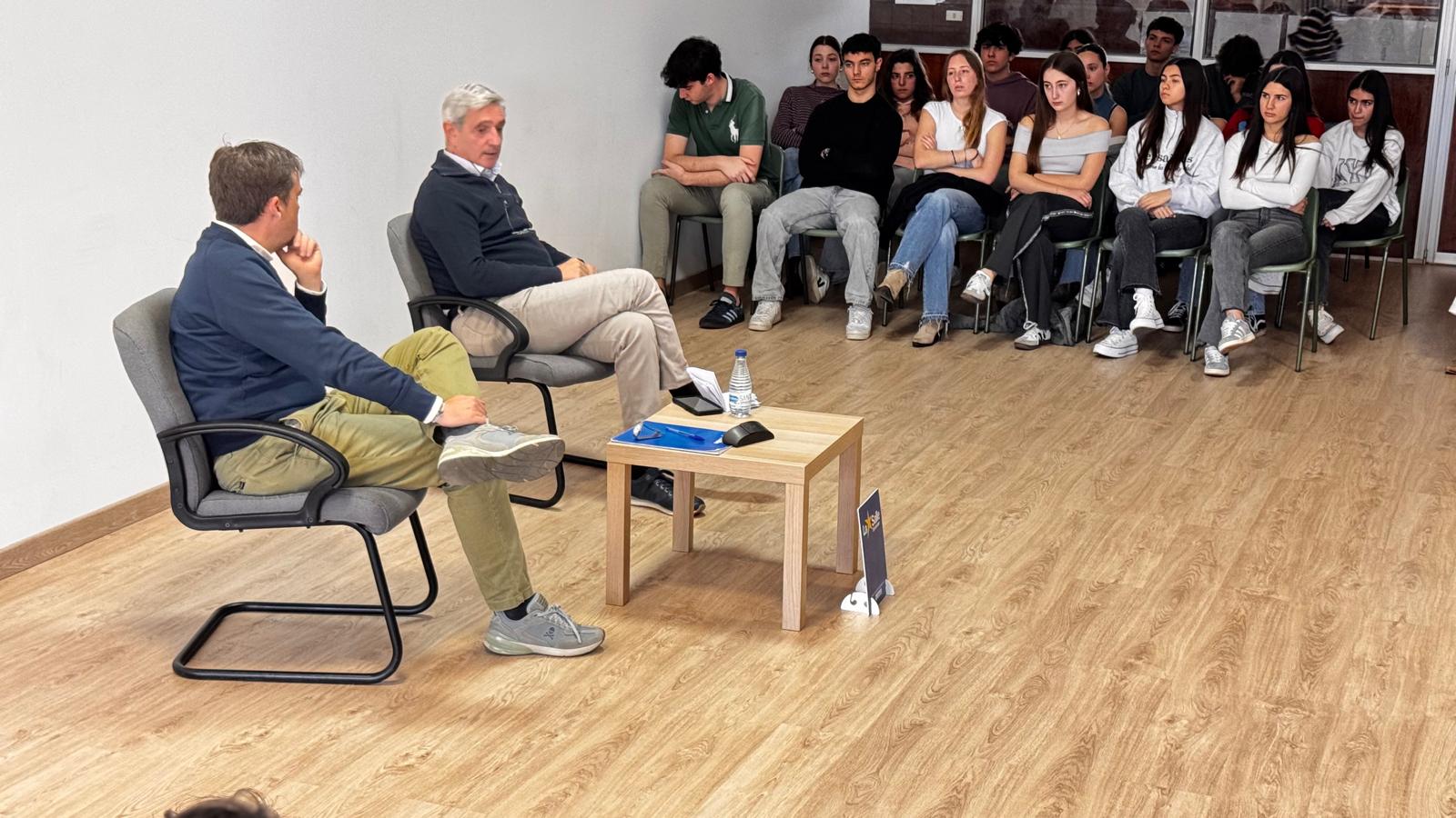 Clase de Historia con Miguel Ángel Idígoras: una lección viva sobre el terrorismo de ETA