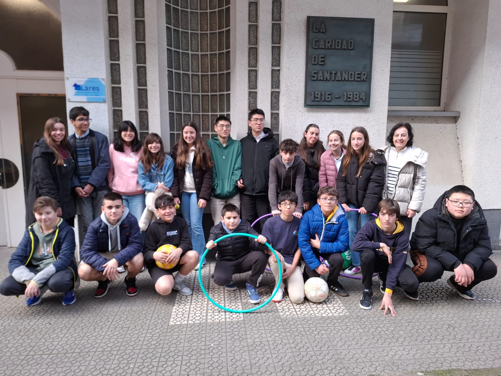 2º ESO visita las residencias de La Caridad y San Cándido