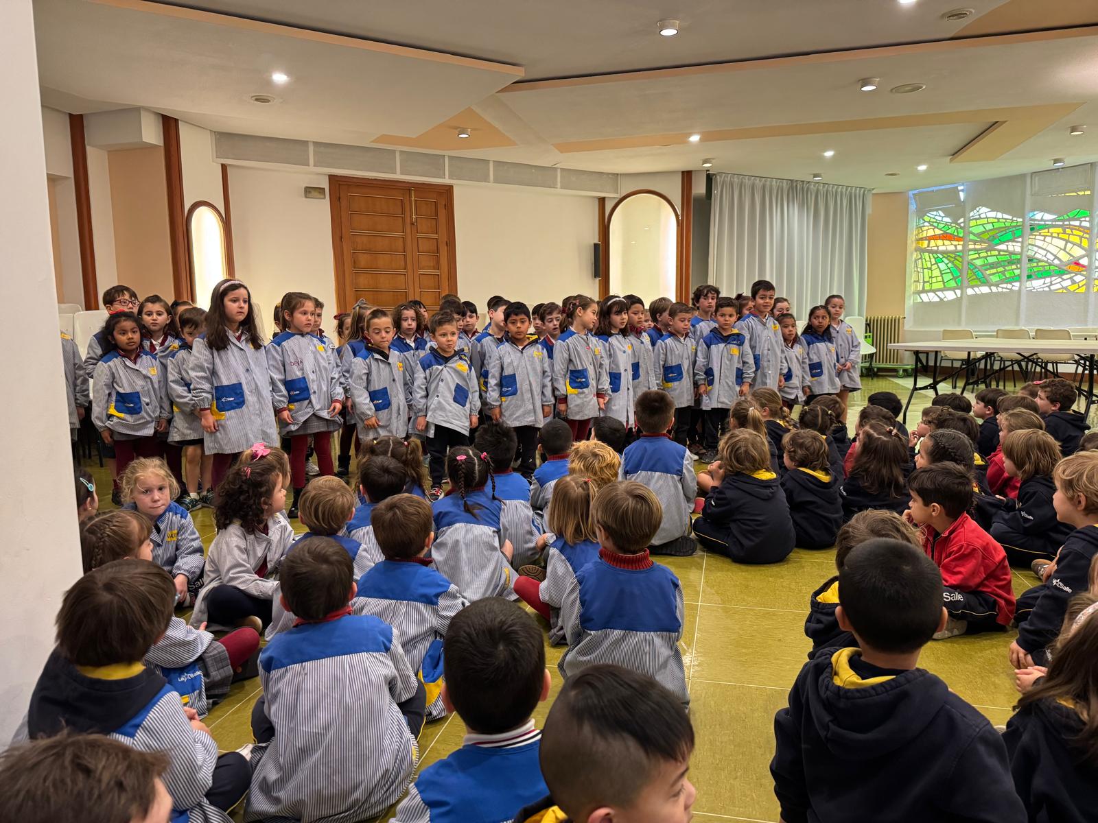 celebración-mes-de-mayo-infantil